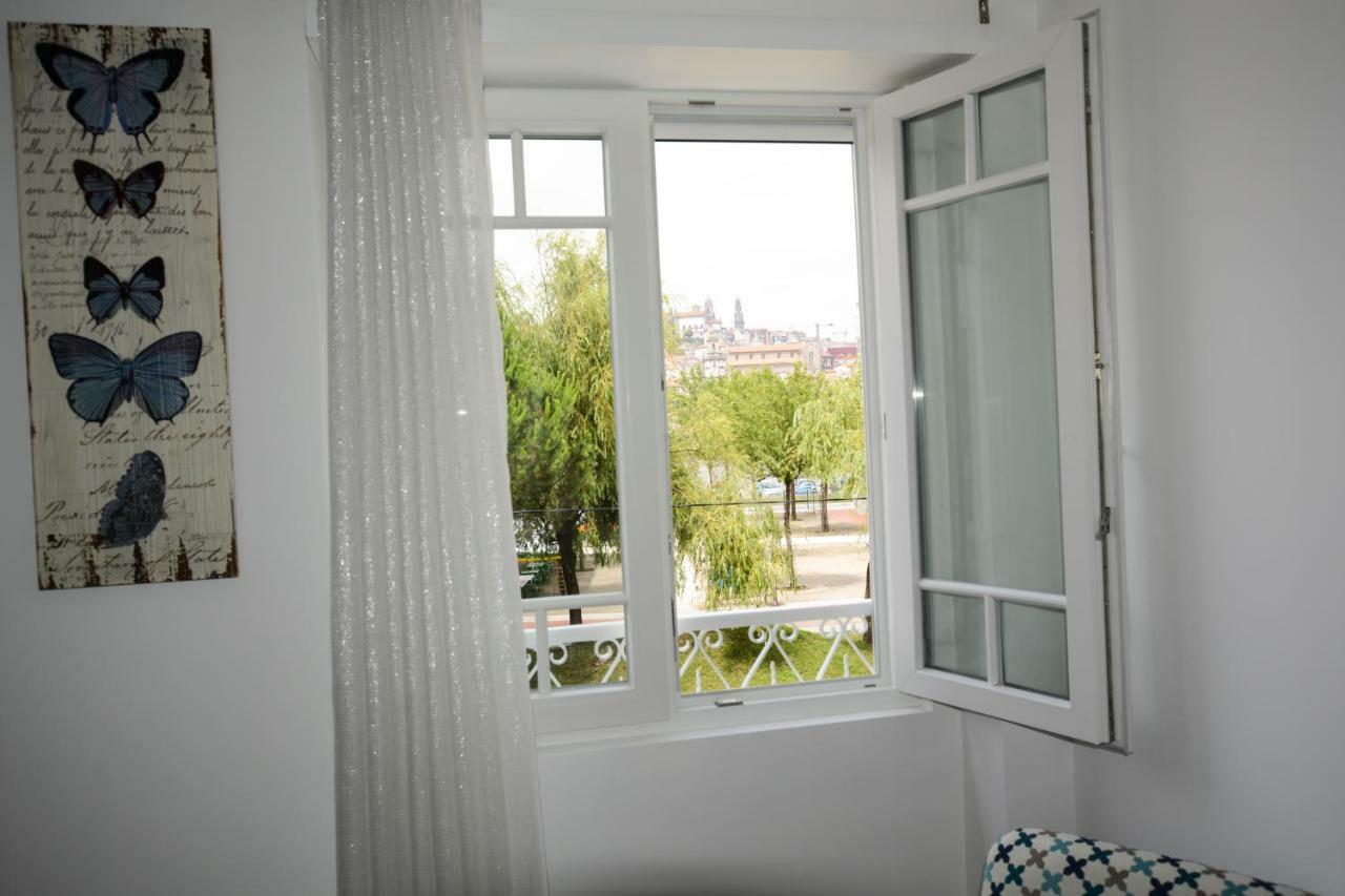 Luxury Golden River Apartment - In The Heart Of City Center And Wine Cellars Віла-Нова-де-Гая Екстер'єр фото