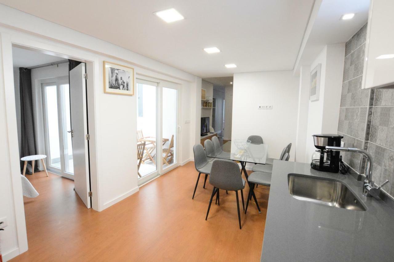 Luxury Golden River Apartment - In The Heart Of City Center And Wine Cellars Віла-Нова-де-Гая Екстер'єр фото